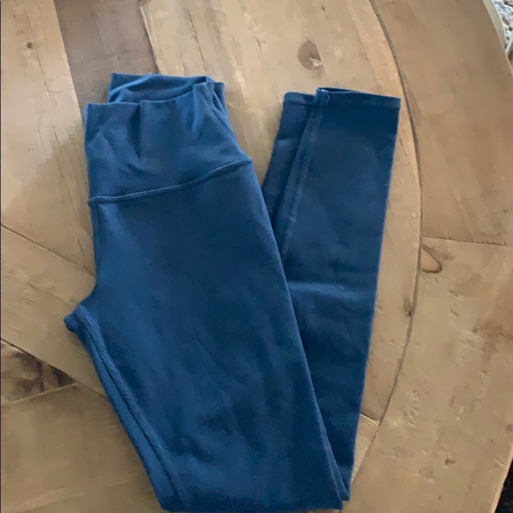 Alo high waist air lift legging